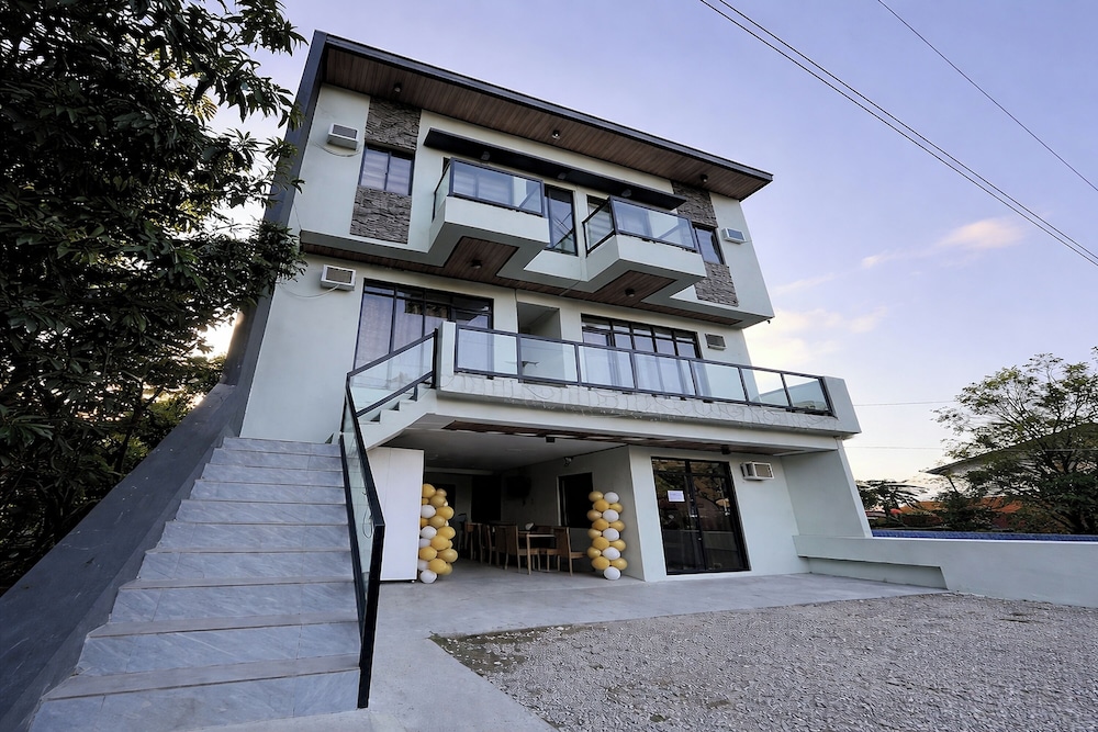 Lisro Sleep & Relax La Union near Beach