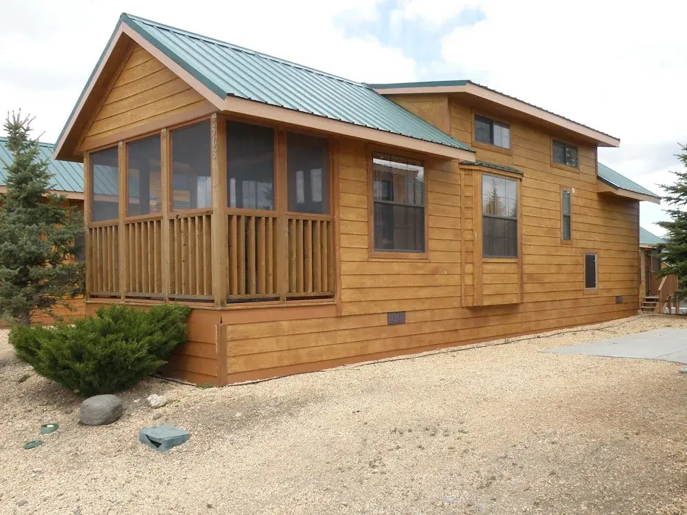 Exterior of Panguitch Lake Adventure Resort