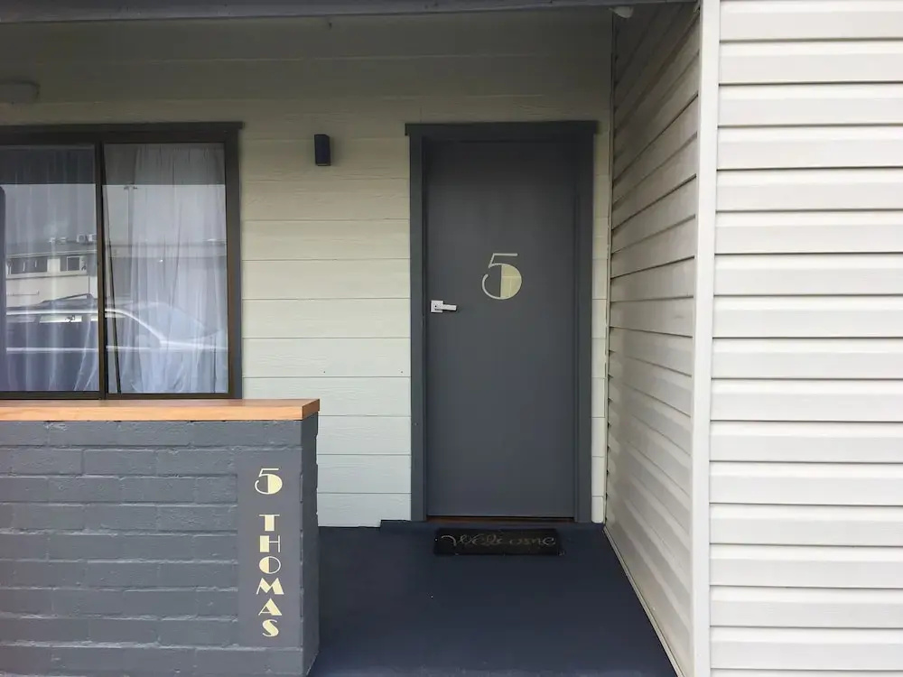 Apartment 5ive