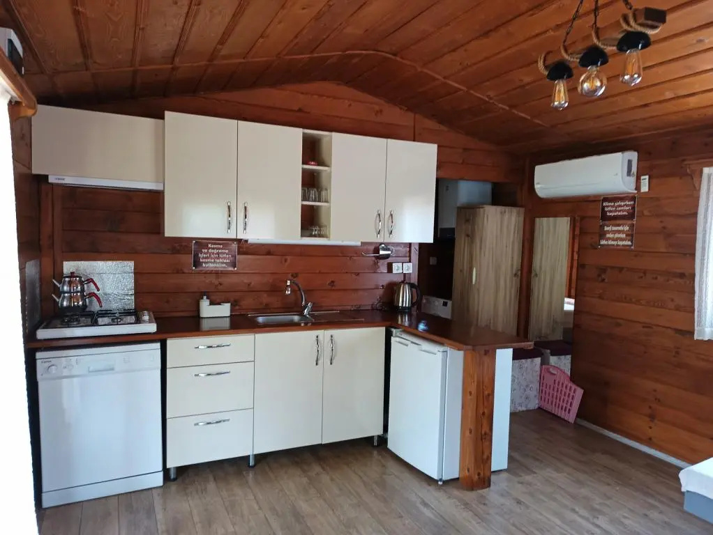 Defne Wood Home