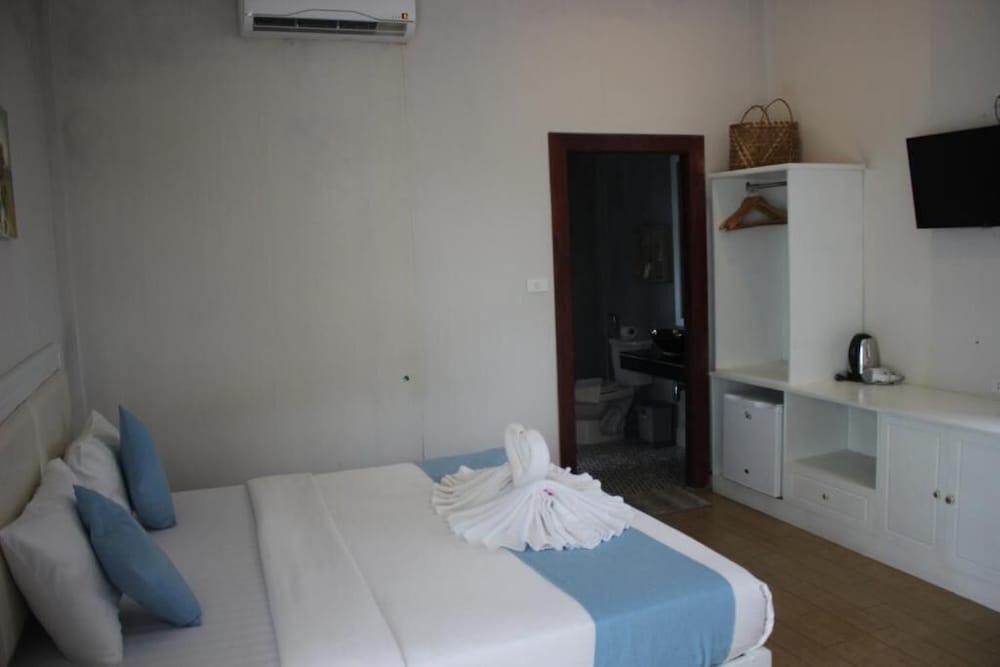 Scarlet Sails Resort Koh Rong