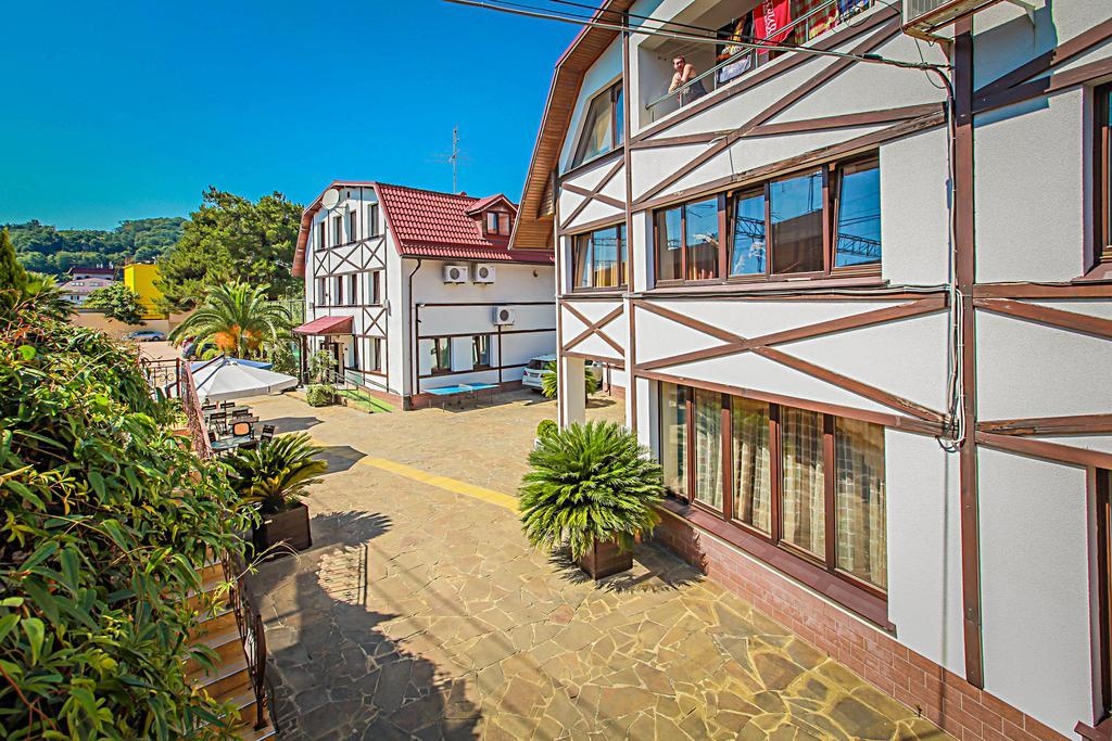 Hotel Genrih I