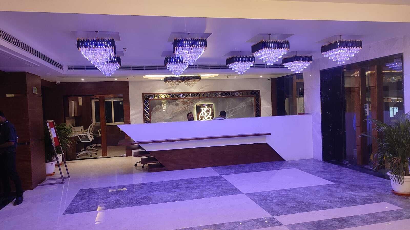 Royal Galaxy Hotel