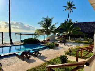 Avo Boutique Hotel