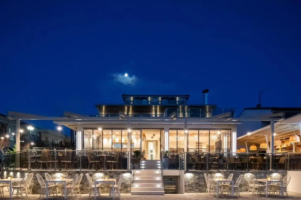 Neapolis Hotel