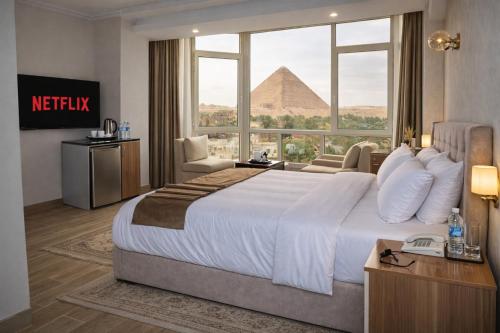 Pyramids Wonders Hotel