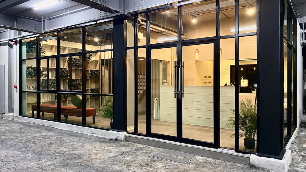 44Room at Rama3 by ZUZU