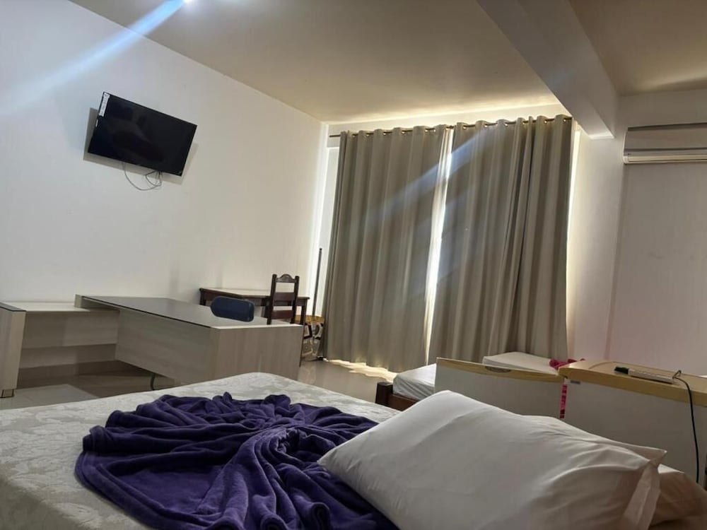 Hotel Via Montes
