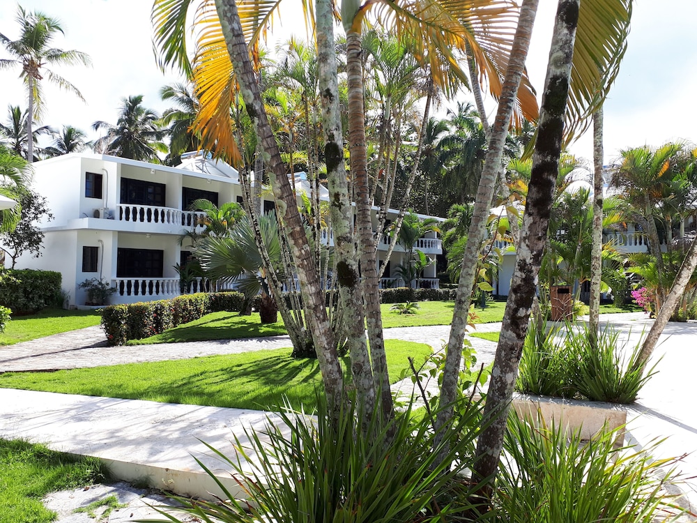 Photo of Turtle Lagoon Beach