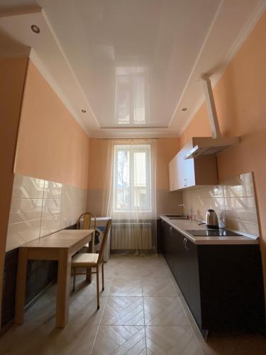 Guest House Zhemchuzhina on Mira 156a