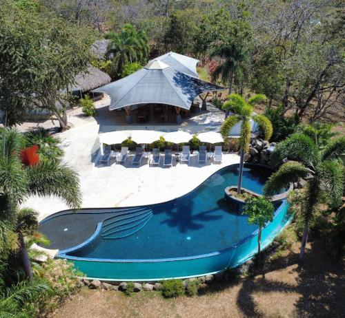 Exterior of Mikado Natural Lodge