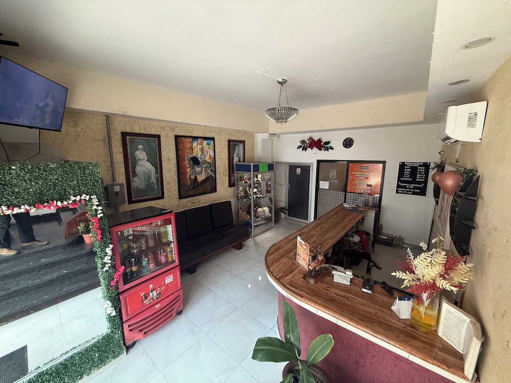 El Baron Hotel
