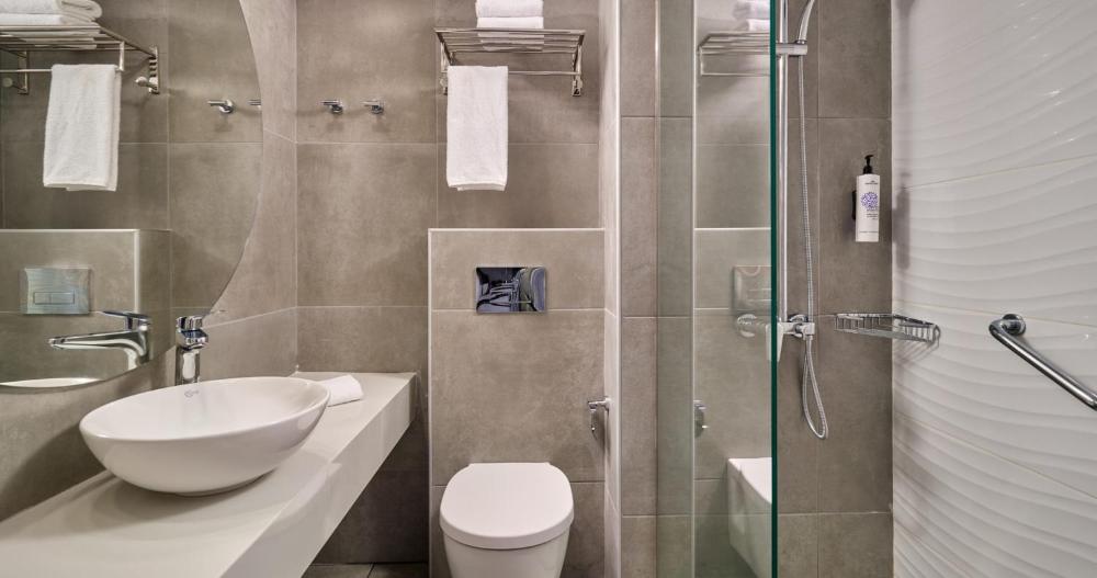 General 32 of 111