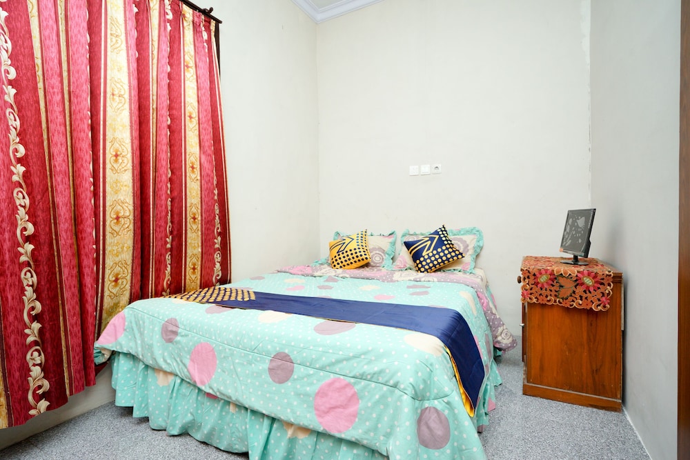 OYO 2327 Dome Hotel