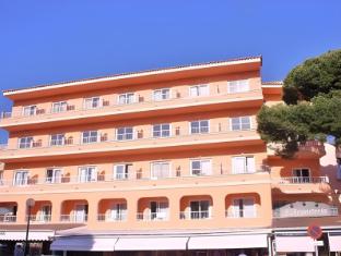 Hostal Alzina