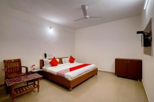 Hotel Aavkar