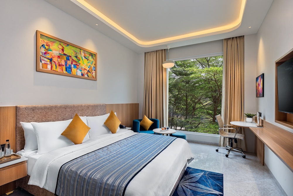 Fortune Select Lucknow