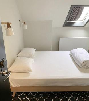 General 54 of 223