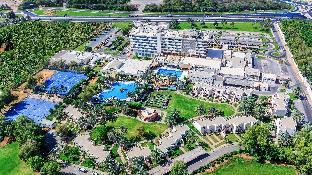 Image of Radisson Blu Hotel & Resort Al Ain