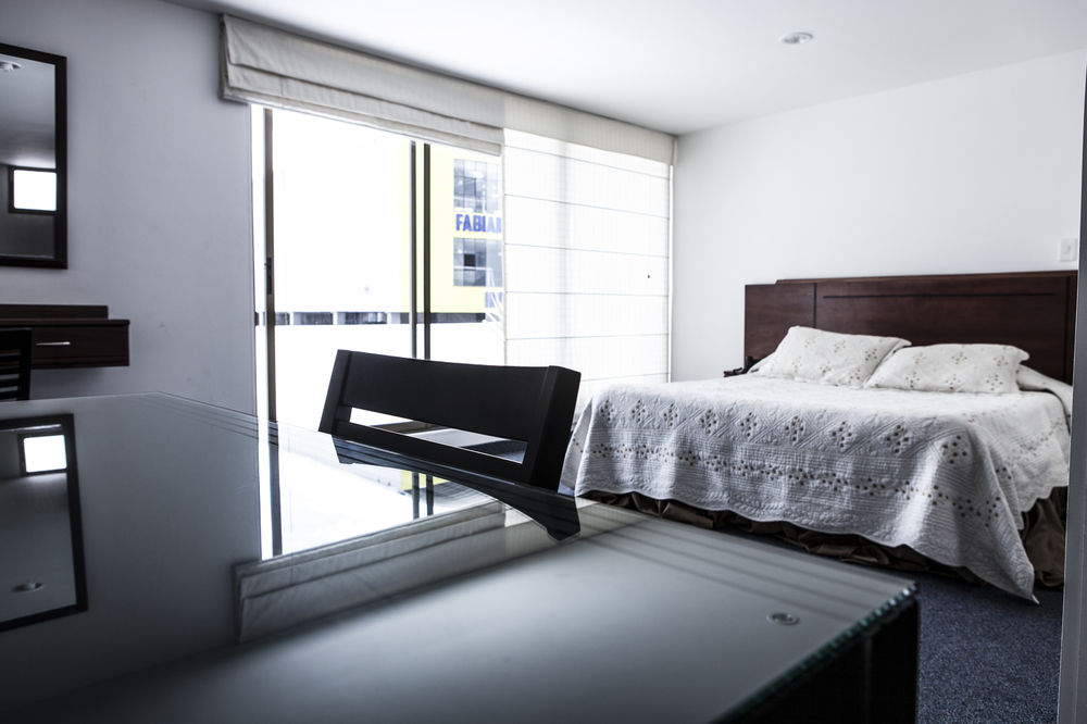 Hotel Lourdes Plaza