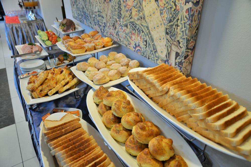 General 179 of 247