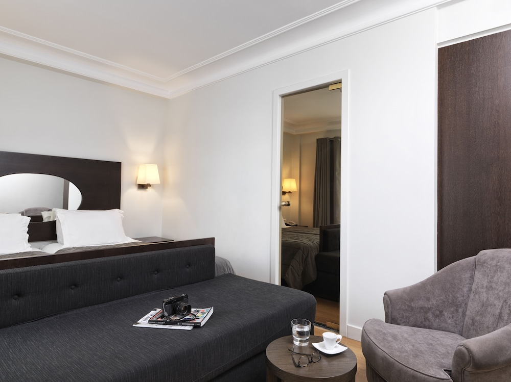 General 44 of 89