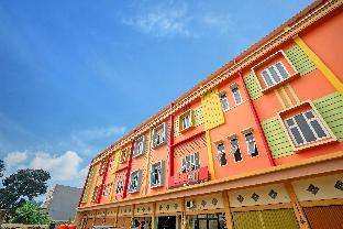 Exterior of OYO Life 1299 Balcony Orange Homestay