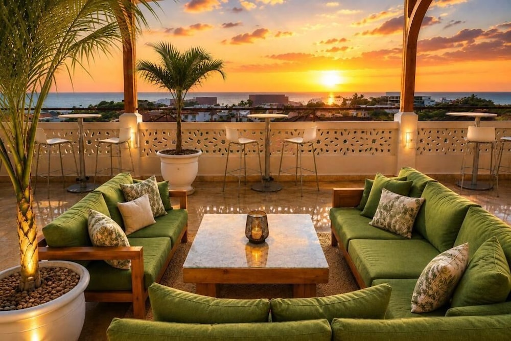 Maji Pearl Hotel & Spa