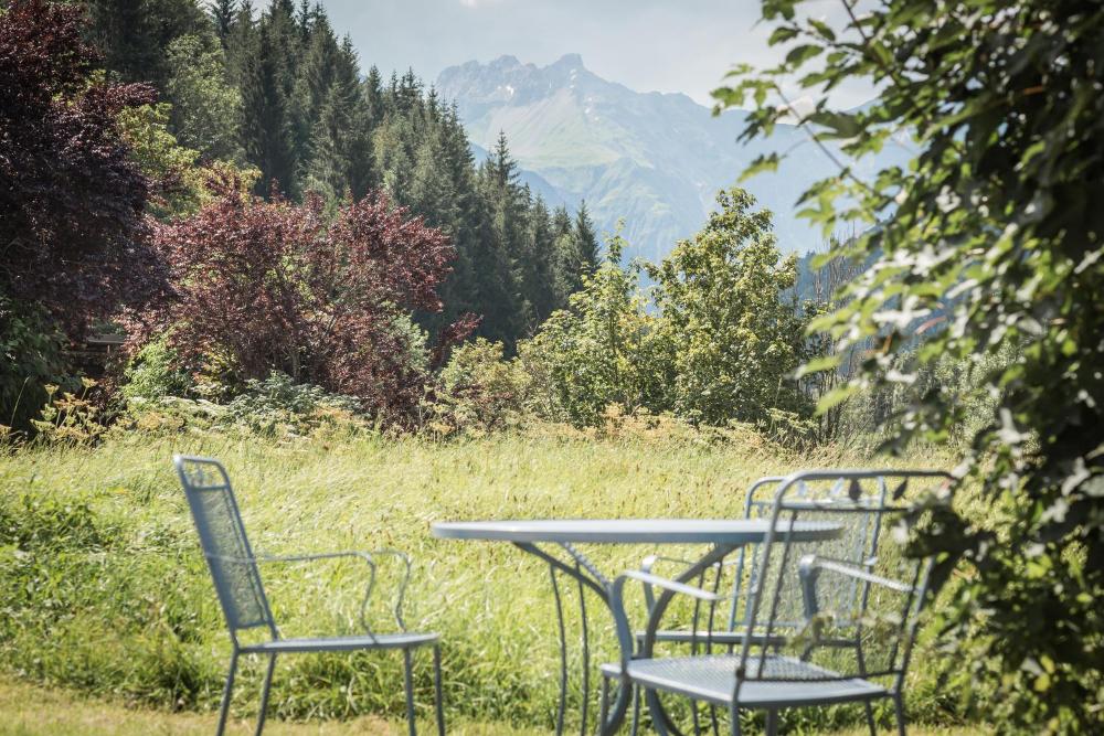 General 47 of 48