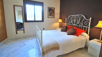 Living Sevilla Apartments San Lorenzo