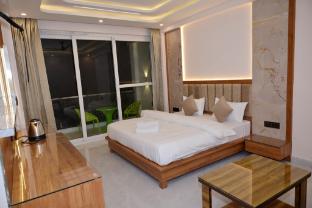 Hotel Shiv Palace