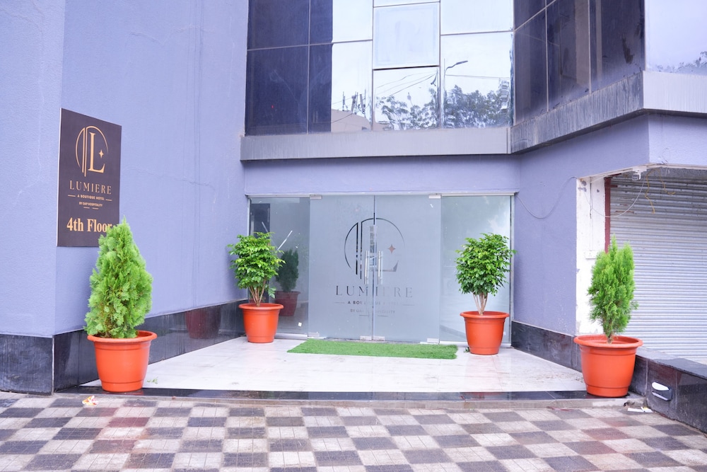 Lumiere a boutique Hotel