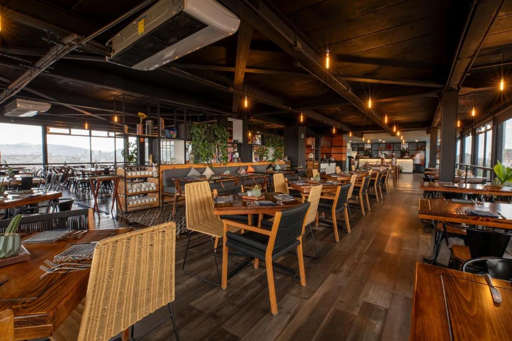 General 16 of 288