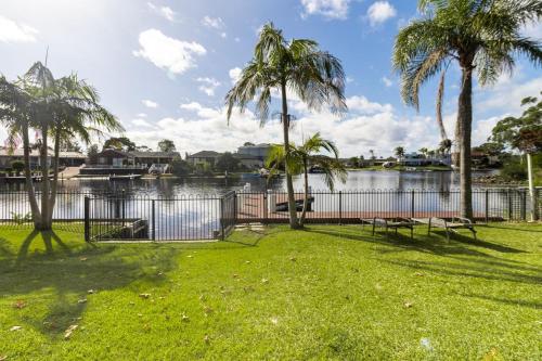 Unbeatable Waterfront Location