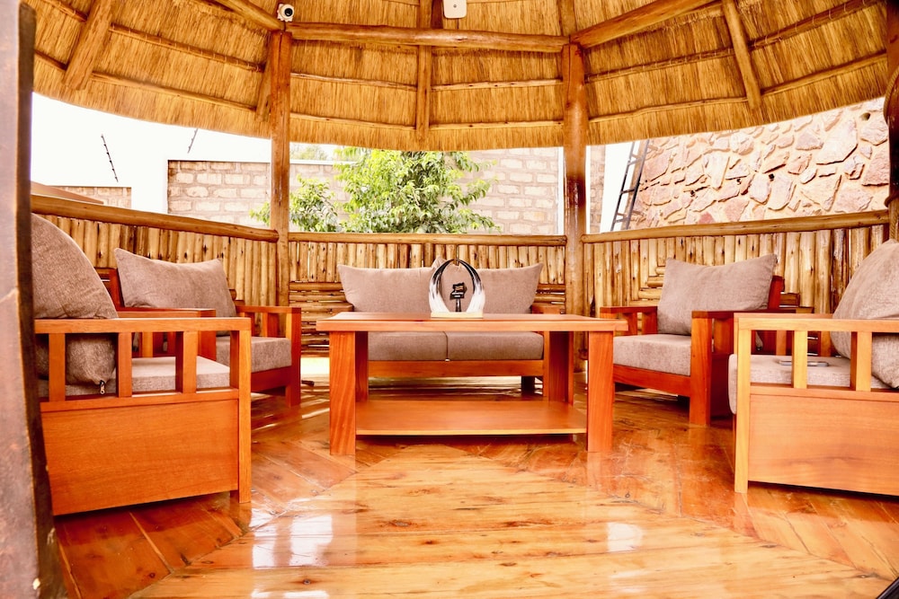 Bird Hill Resort Ug