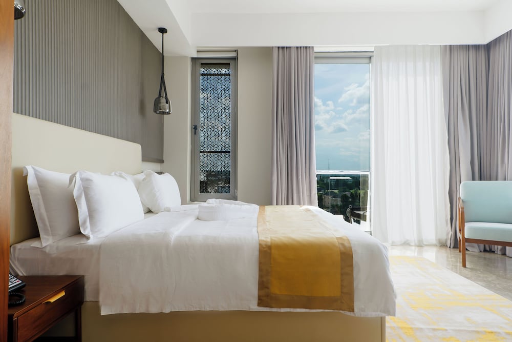 Abantu Hotel