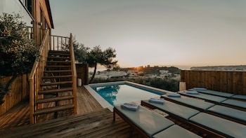 Callinica Hotel