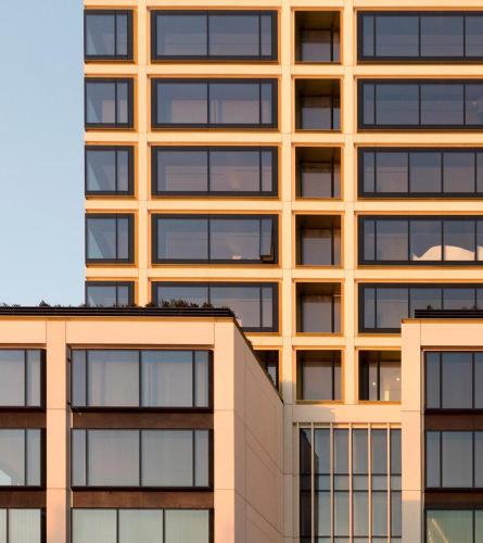 Nester Finn Suites Entertainment District Toronto