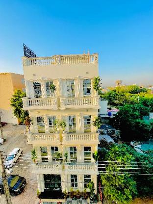 Hotel Crown Lahore