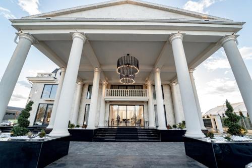 Hotel Caprice