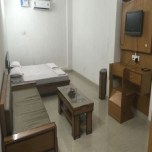 Hotel Suryalok