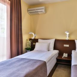 General 135 of 143