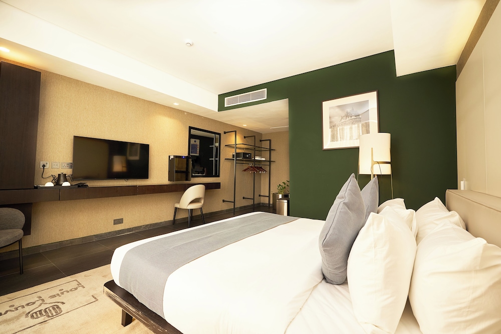 Louis Louvre Hotel