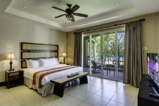 CC Beach Front Papagayo All Inclusive