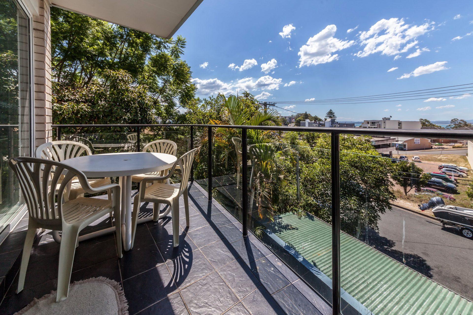Sunset Towers Unit 2 25 Donald Street