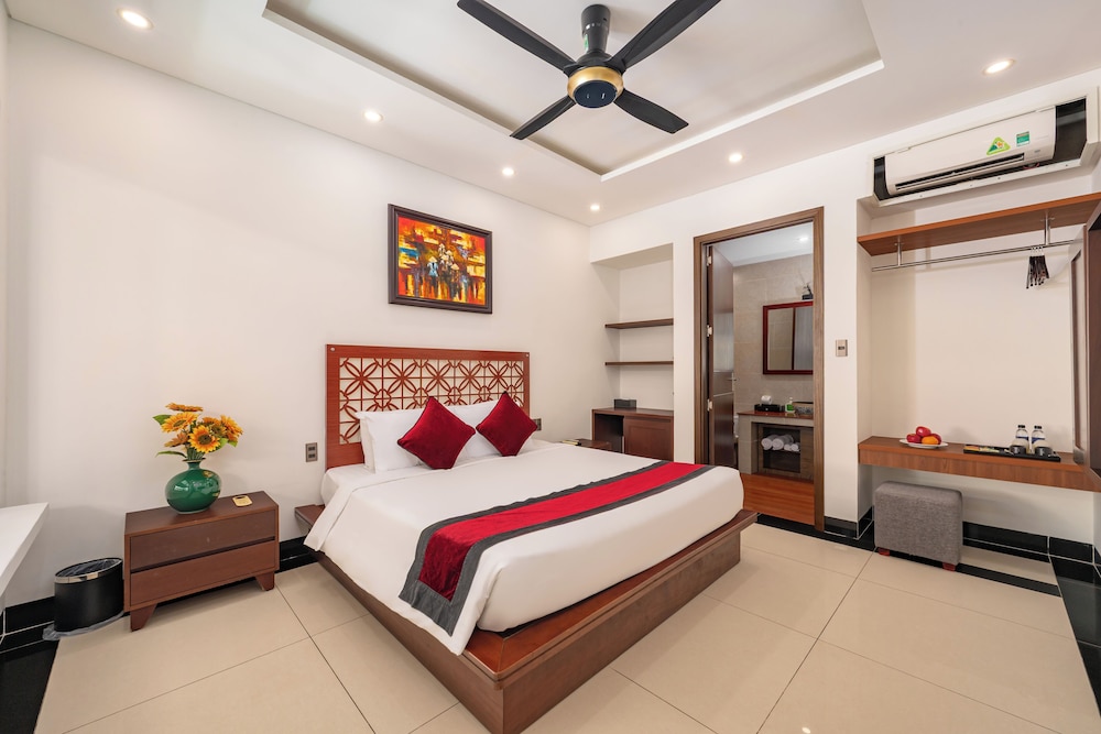CocoPalm Hoi An River Beach by JM Villas