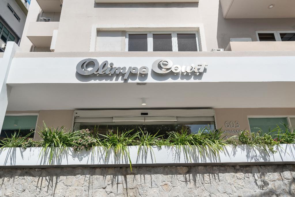 Image of Olimpo Court by Otium