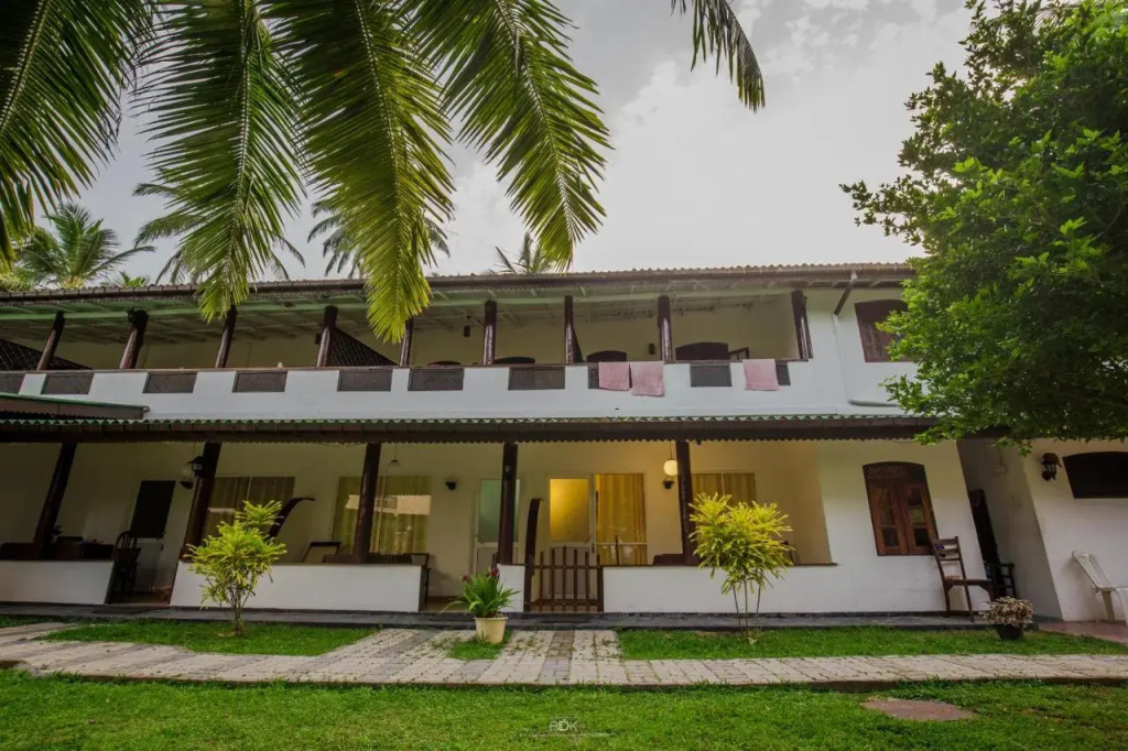 Sea View Hotel 02