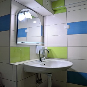 Visito Apart House