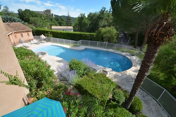 General 3 of 44